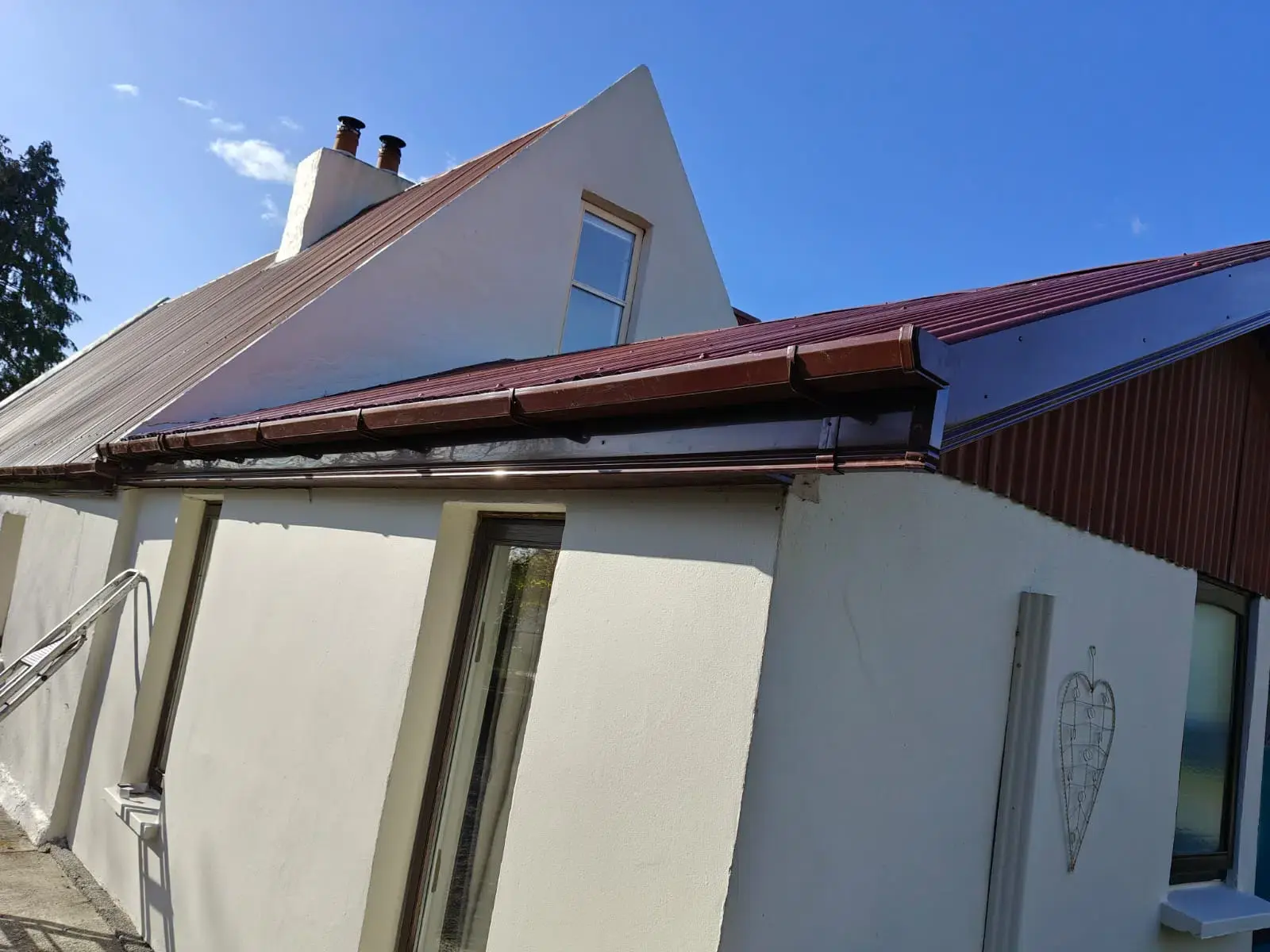 Emergency Roof Repairs - 24/7 Response